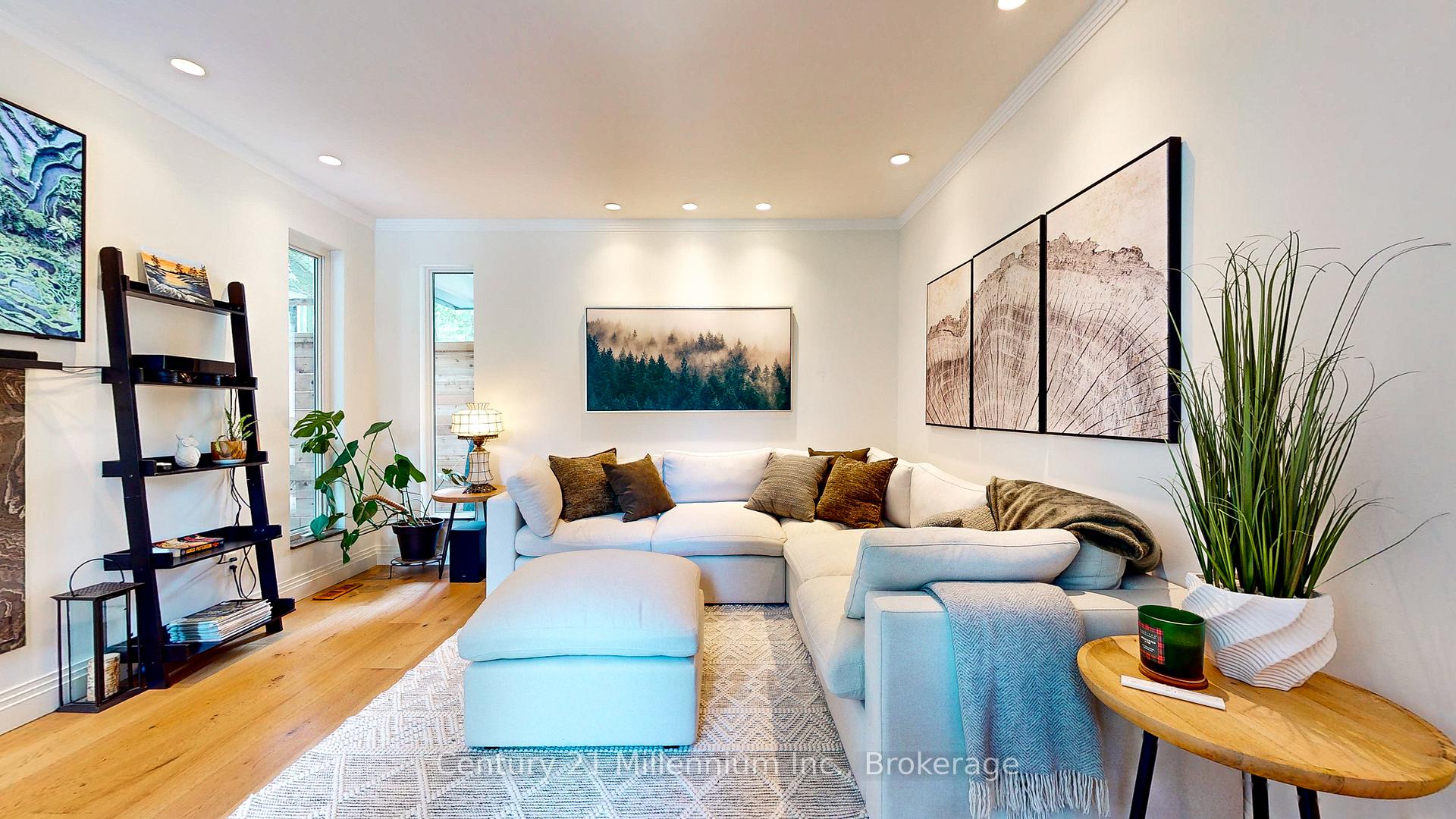 Photo 16 of 10 Sunset Court, Collingwood — HOMEH