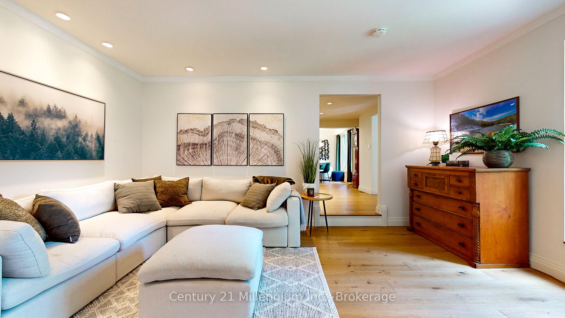 Photo 18 of 10 Sunset Court, Collingwood — HOMEH