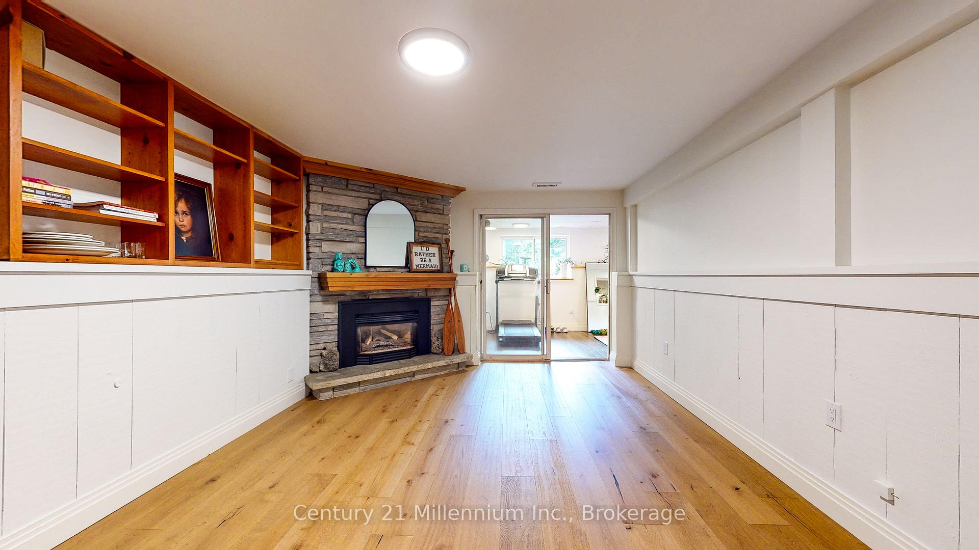 Photo 23 of 10 Sunset Court, Collingwood — HOMEH