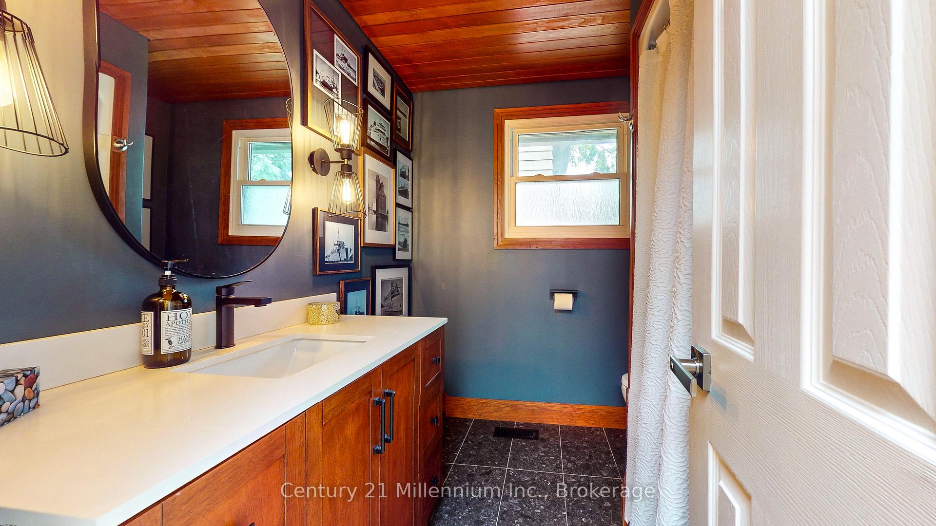 Photo 31 of 10 Sunset Court, Collingwood — HOMEH