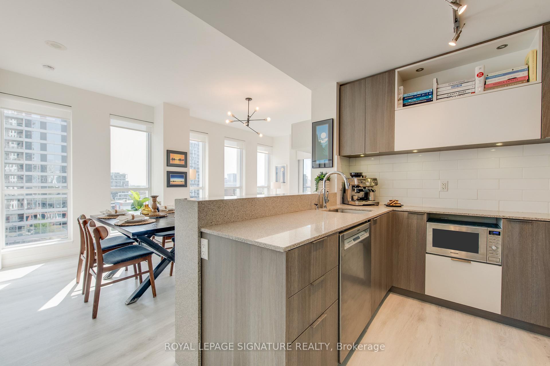 Photo 7 of Unit 902, 170 Sumach Street, Toronto, Regent Park — HOMEH