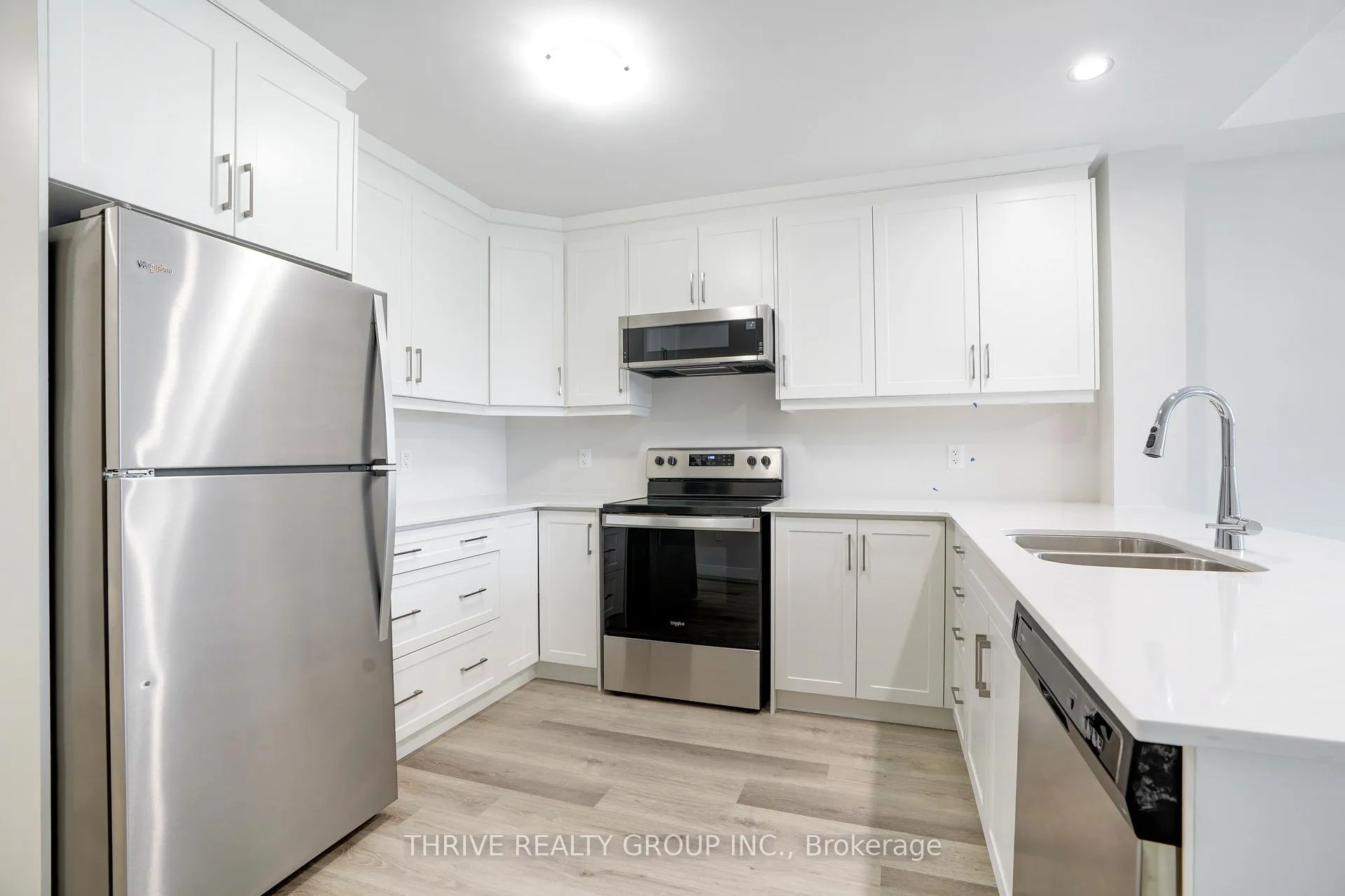 Photo 5 of Unit 204, 100 The Promenade, Central Elgin, Rural Central Elgin — HOMEH