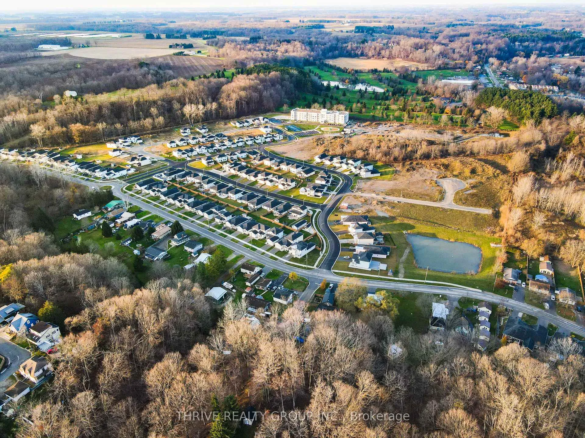 Photo 23 of Unit 204, 100 The Promenade, Central Elgin, Rural Central Elgin — HOMEH