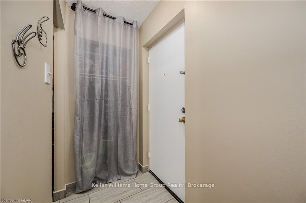 Photo 8 of Unit 101, 53 Conroy Crescent, Guelph, Dovercliffe Park/Old University — HOMEH