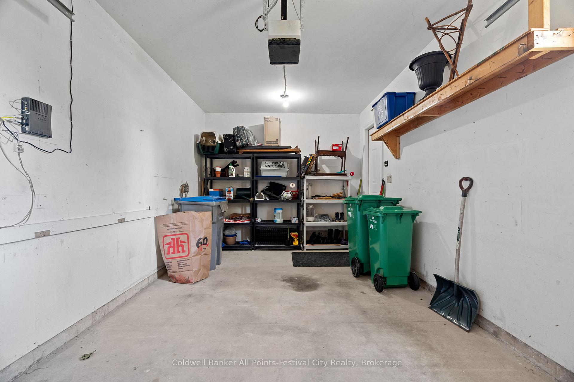 Photo 24 of 411 Warren Street, Goderich, Goderich (Town) — HOMEH