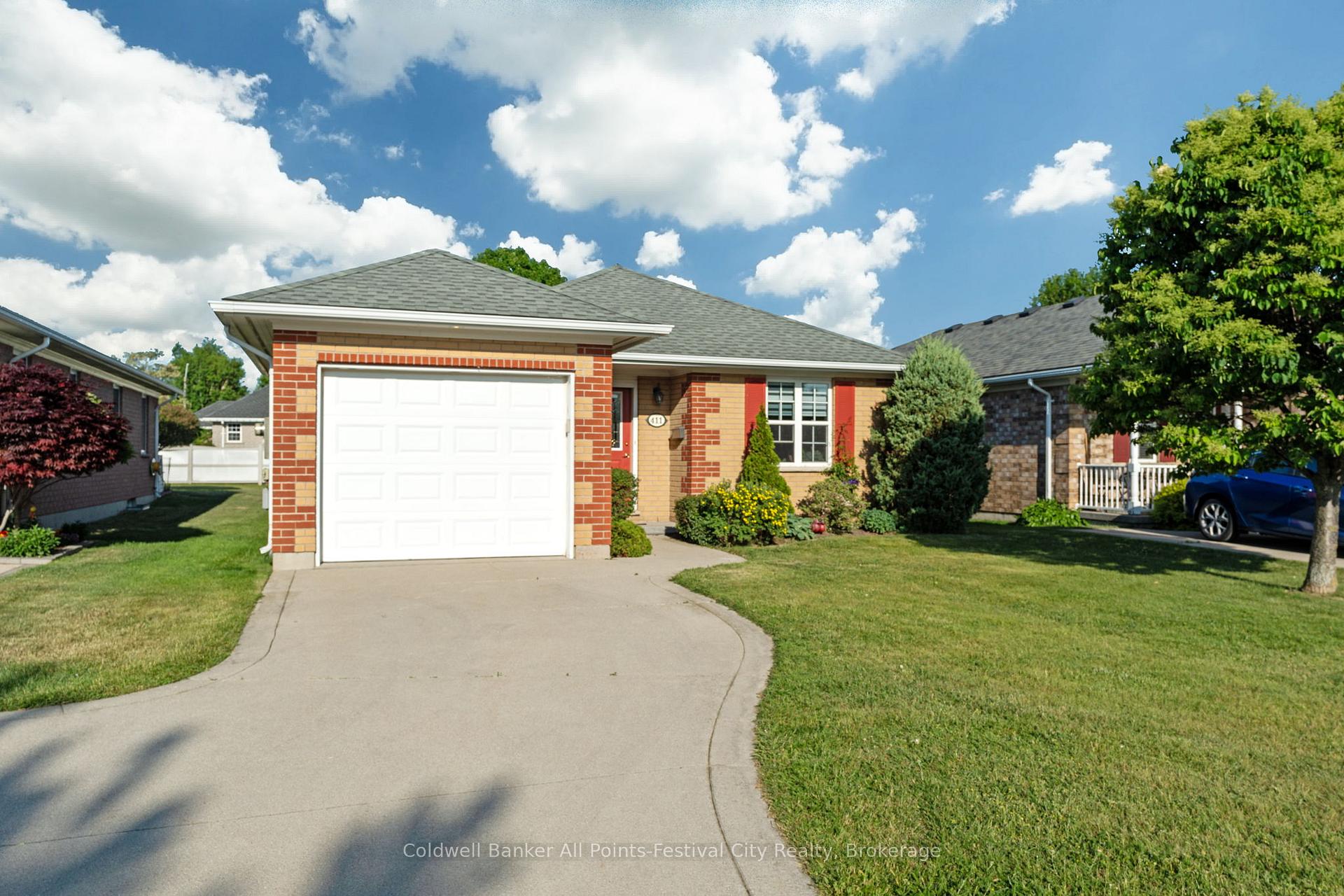 Photo 32 of 411 Warren Street, Goderich, Goderich (Town) — HOMEH