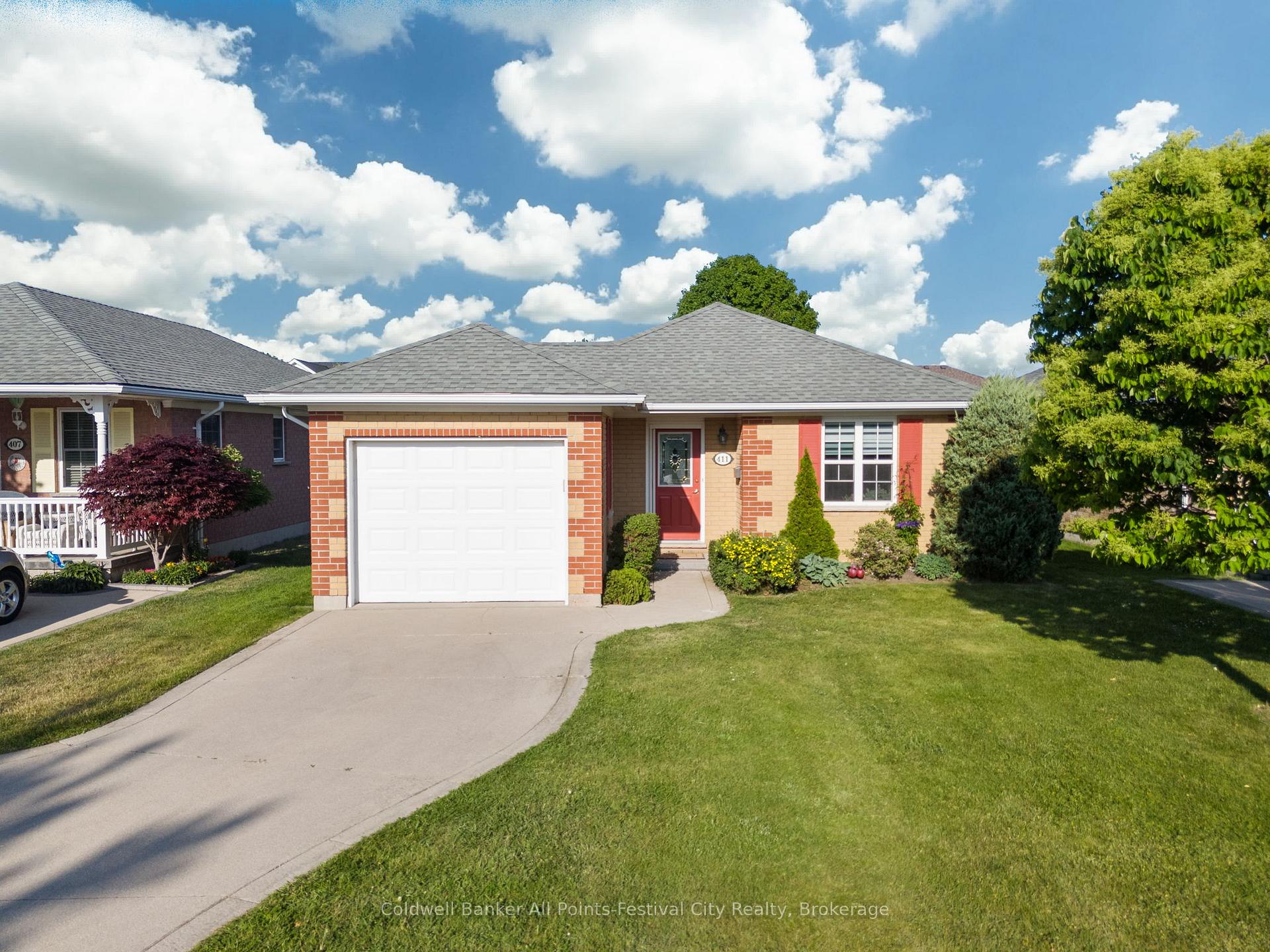 Photo 43 of 411 Warren Street, Goderich, Goderich (Town) — HOMEH