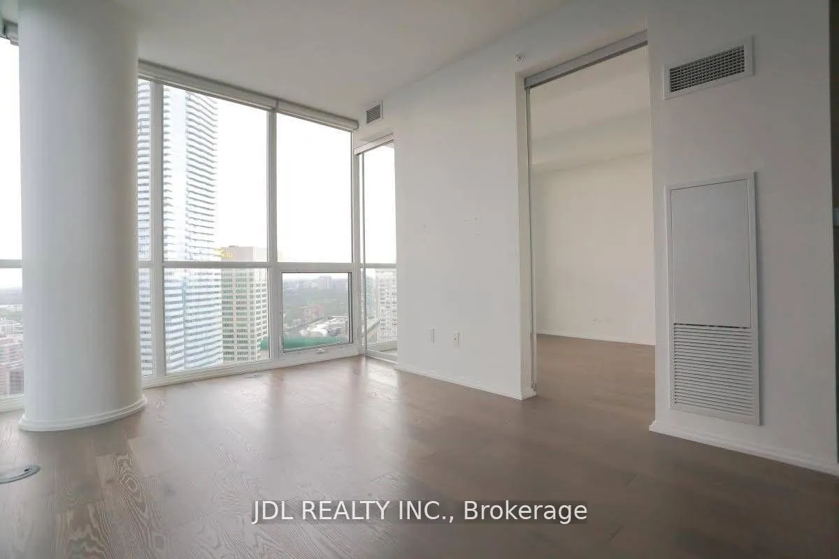 Photo 8 of Unit 4506, 45 Charles Street, Toronto, Church-Yonge Corridor — HOMEH