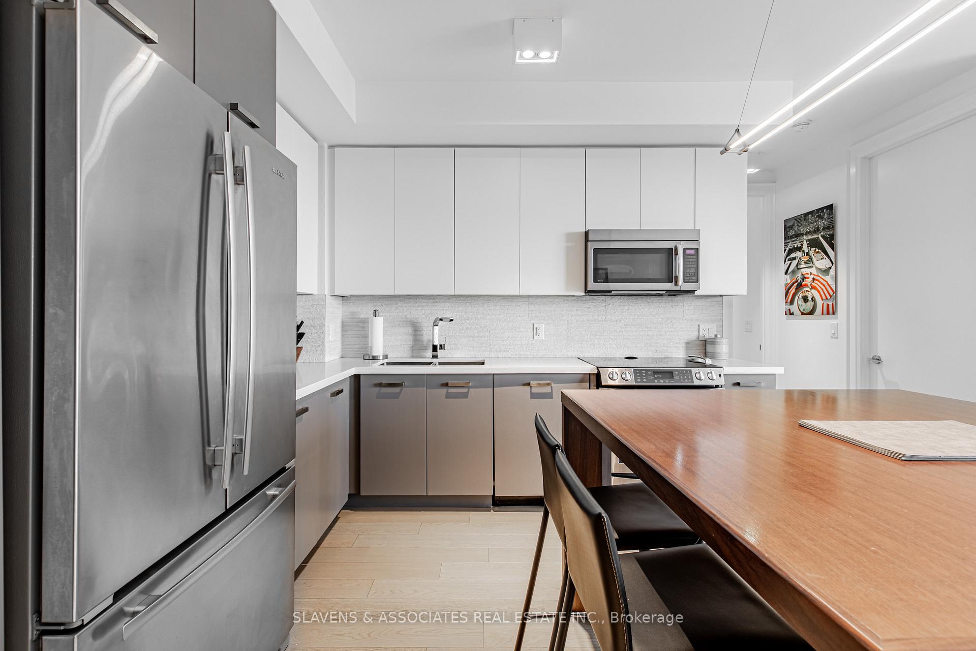 Photo 3 of Unit LPH01, 60 Berwick Avenue, Toronto, Yonge-Eglinton — HOMEH