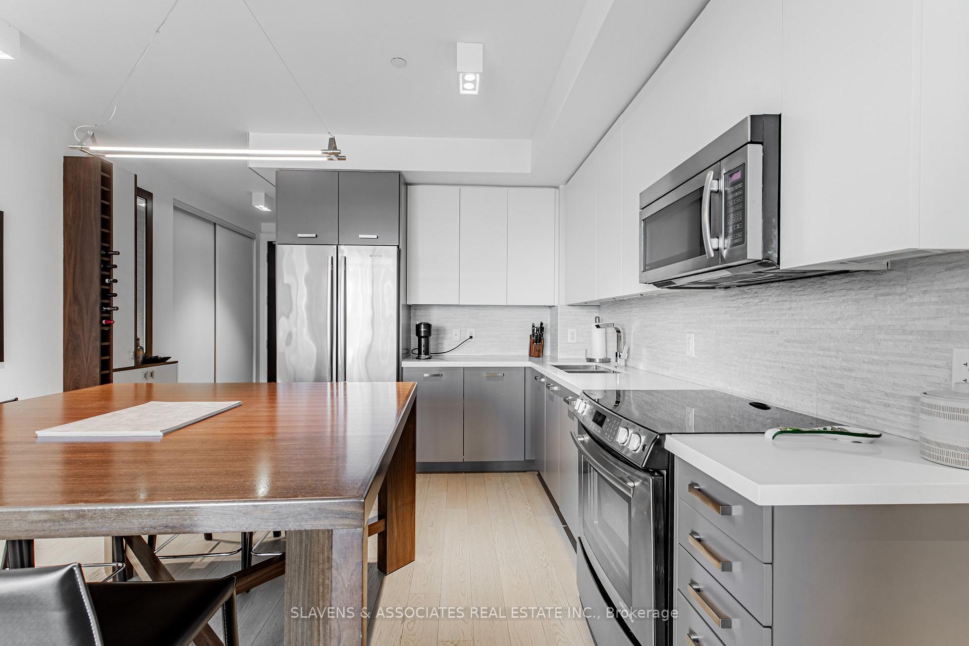 Photo 5 of Unit LPH01, 60 Berwick Avenue, Toronto, Yonge-Eglinton — HOMEH