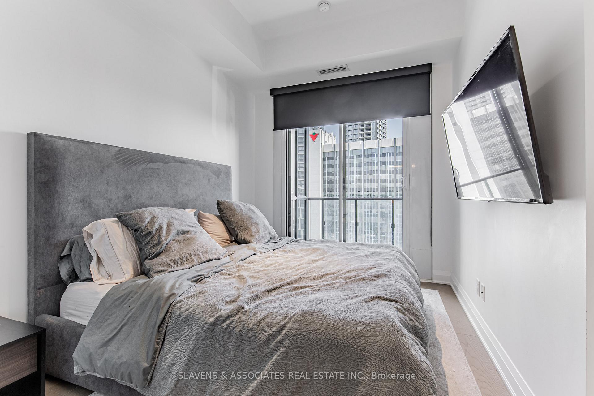 Photo 13 of Unit LPH01, 60 Berwick Avenue, Toronto, Yonge-Eglinton — HOMEH