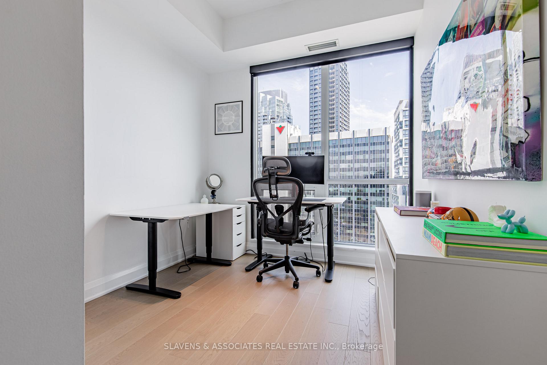 Photo 20 of Unit LPH01, 60 Berwick Avenue, Toronto, Yonge-Eglinton — HOMEH