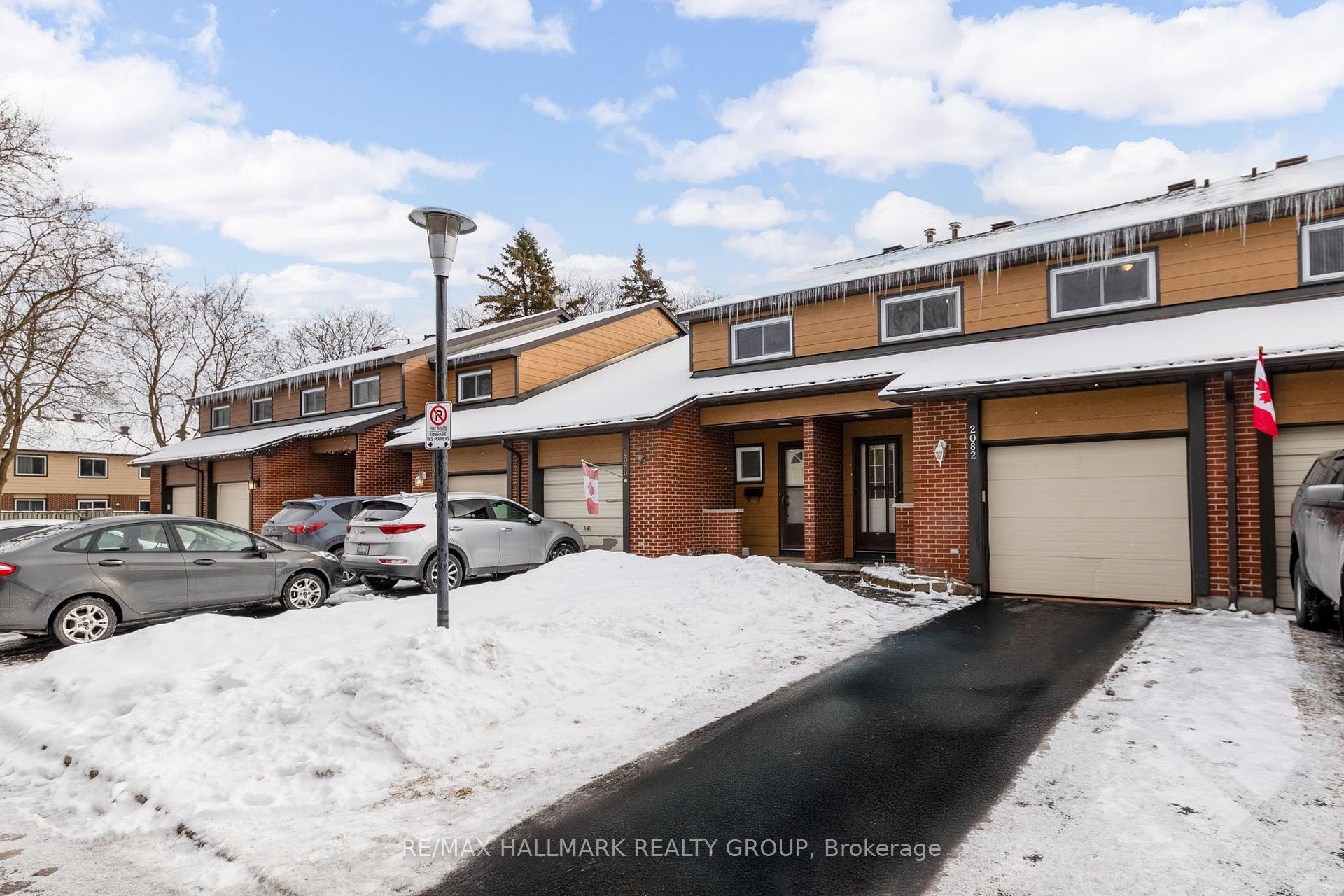 Photo 2 of Unit 54, 2082 Orient Park Drive, Ottawa, Blackburn Hamlet (South) — HOMEH
