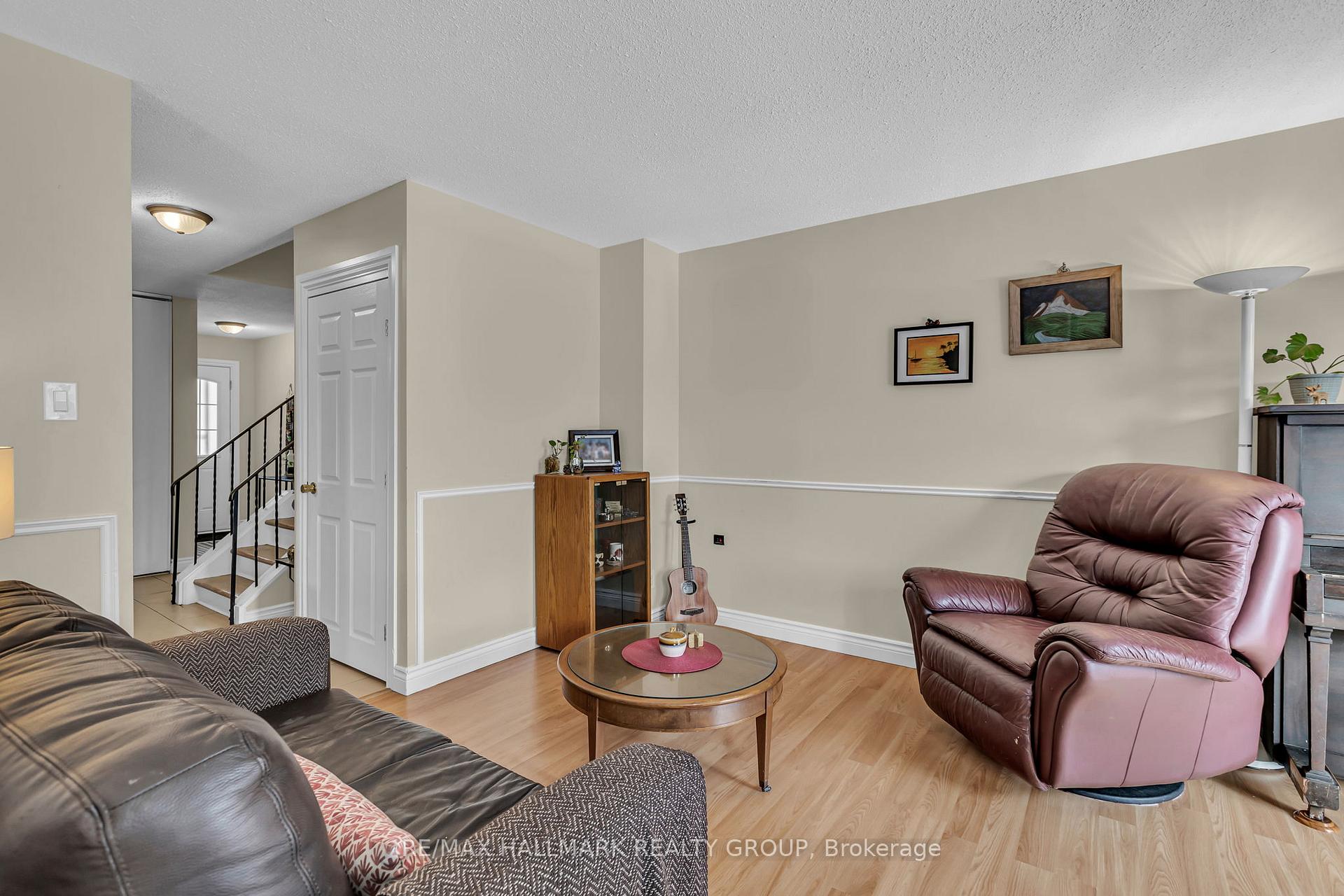 Photo 9 of Unit 54, 2082 Orient Park Drive, Ottawa, Blackburn Hamlet (South) — HOMEH