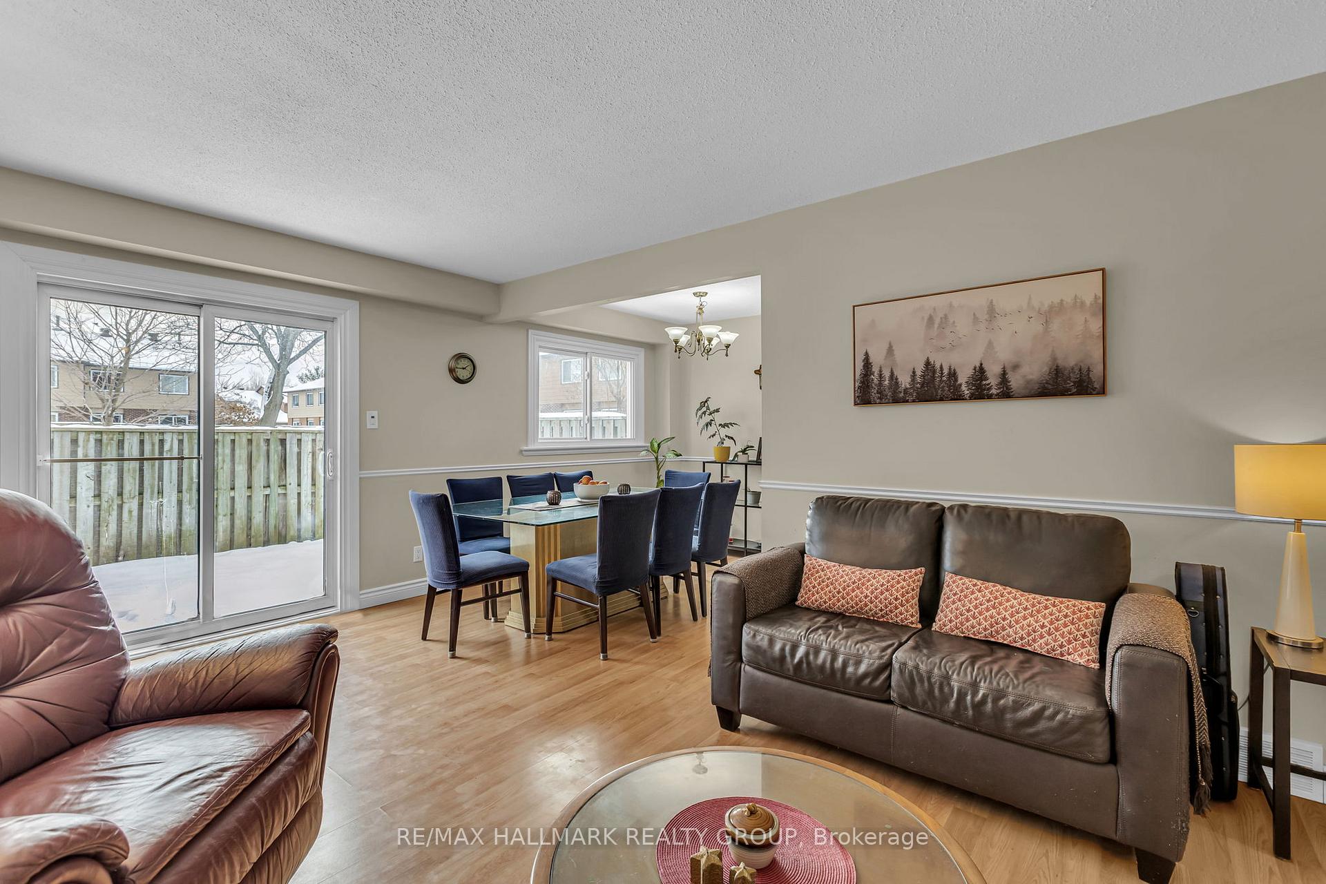 Photo 11 of Unit 54, 2082 Orient Park Drive, Ottawa, Blackburn Hamlet (South) — HOMEH