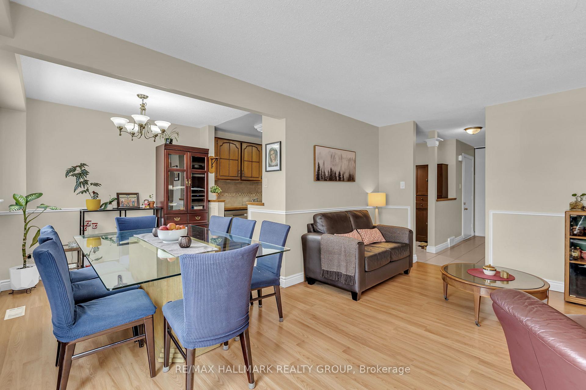 Photo 13 of Unit 54, 2082 Orient Park Drive, Ottawa, Blackburn Hamlet (South) — HOMEH