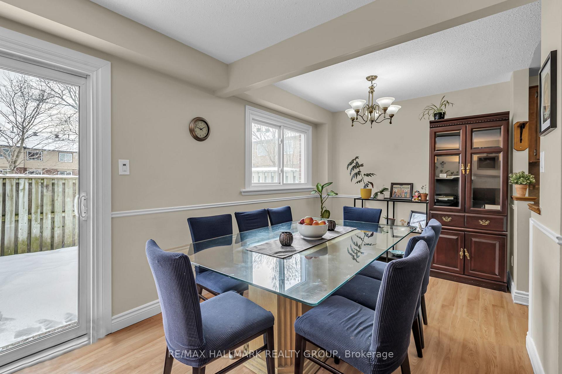 Photo 15 of Unit 54, 2082 Orient Park Drive, Ottawa, Blackburn Hamlet (South) — HOMEH