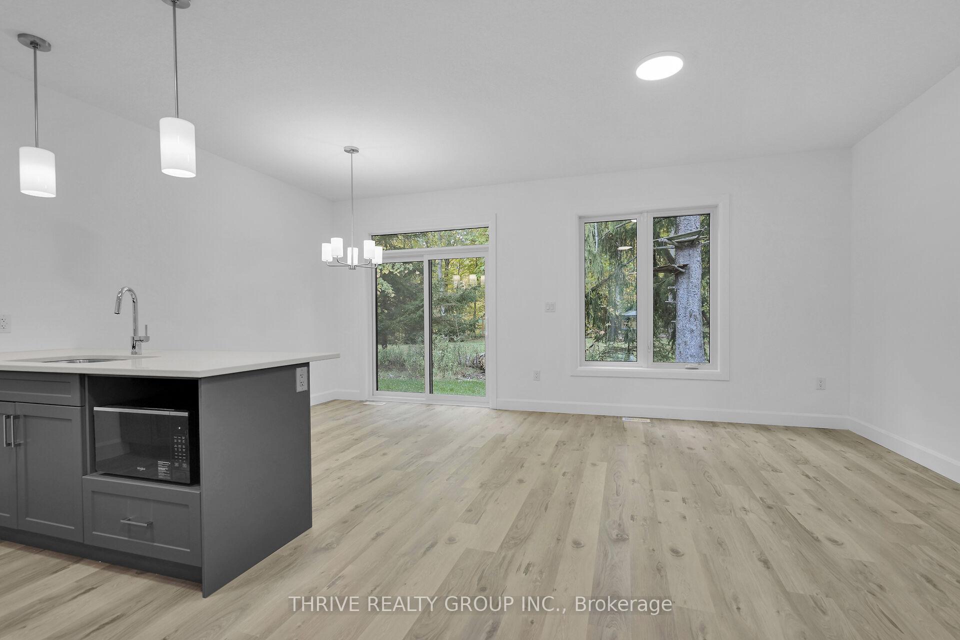 Photo 8 of Unit 4, 279 Hill Street, Central Elgin, Rural Central Elgin — HOMEH