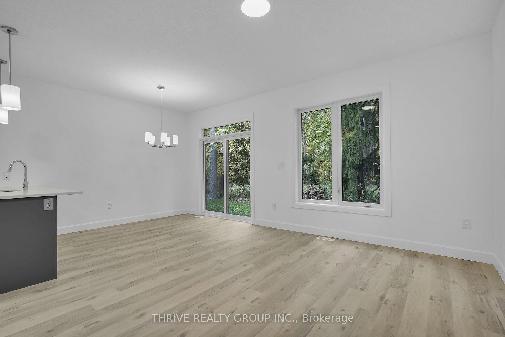 Photo 10 of Unit 4, 279 Hill Street, Central Elgin, Rural Central Elgin — HOMEH