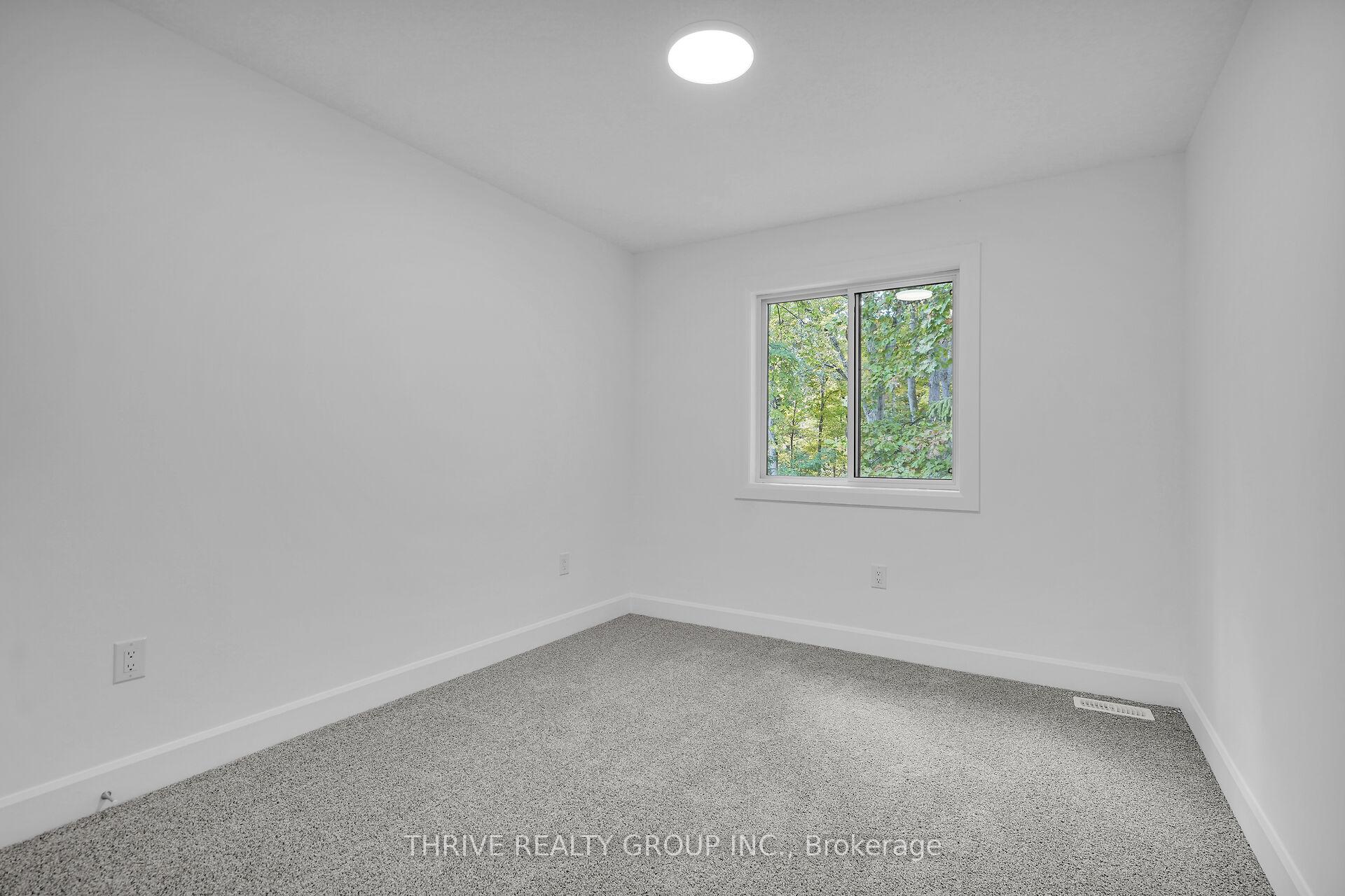 Photo 29 of Unit 4, 279 Hill Street, Central Elgin, Rural Central Elgin — HOMEH