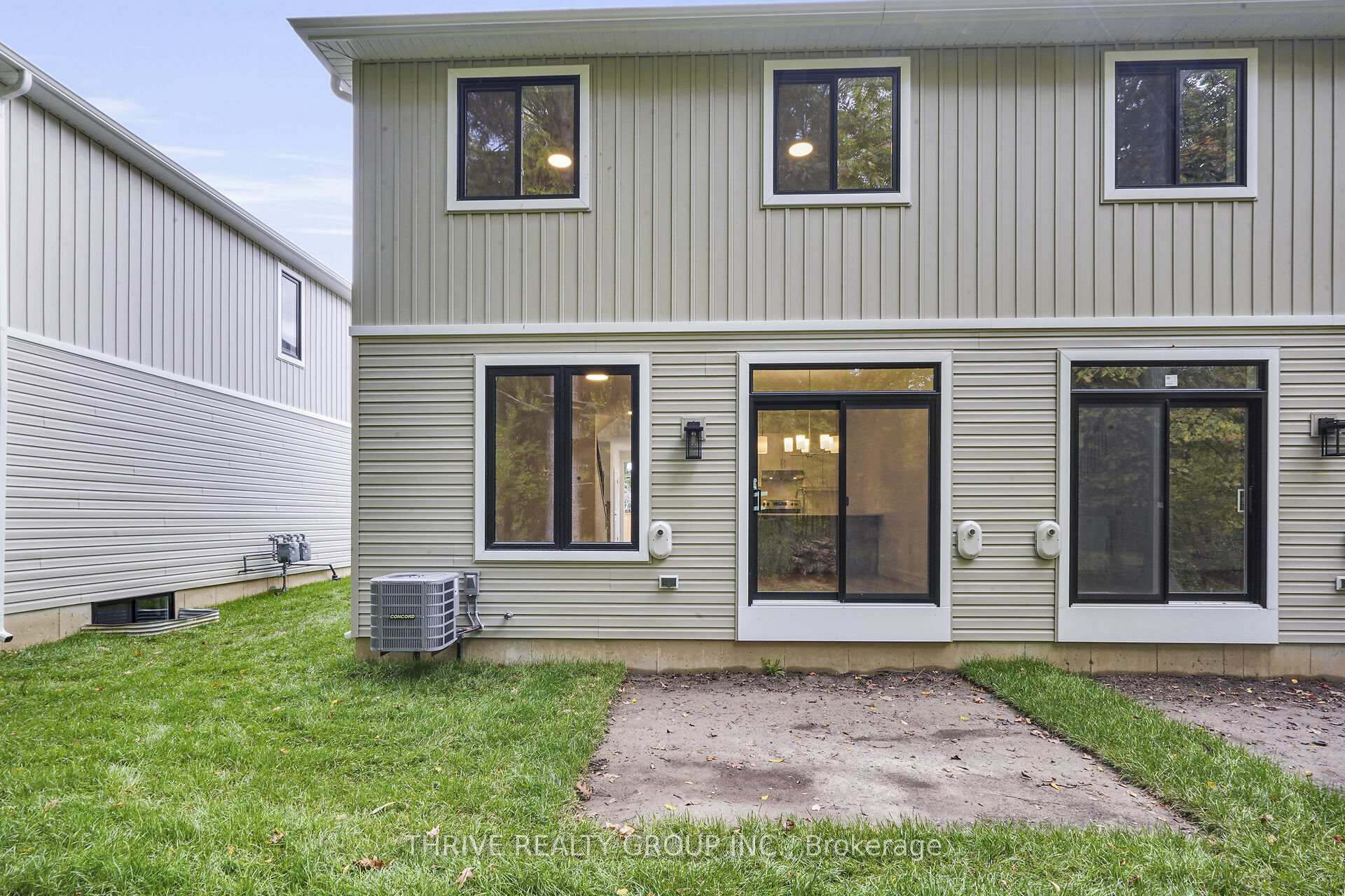 Photo 43 of Unit 4, 279 Hill Street, Central Elgin, Rural Central Elgin — HOMEH