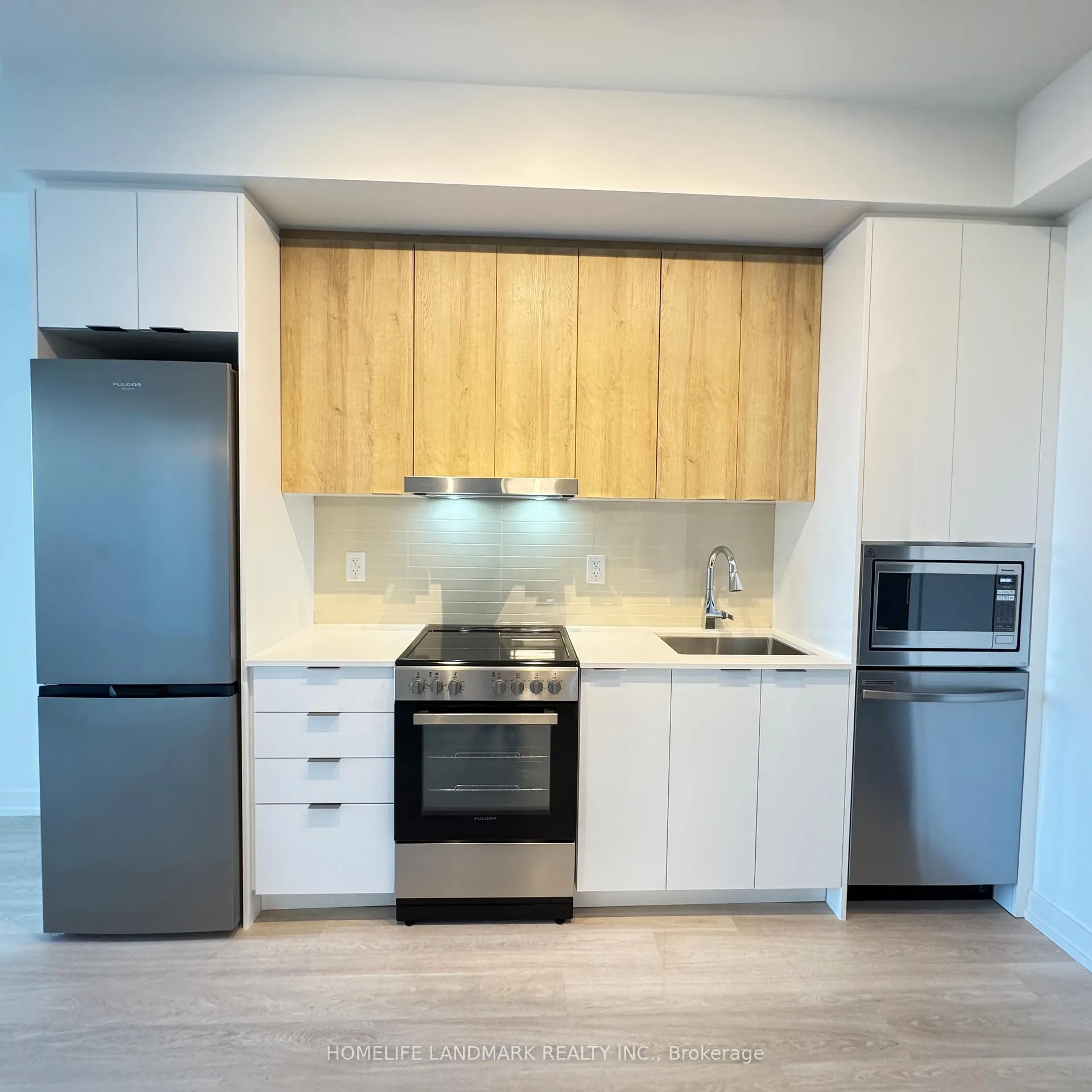 Photo 3 of Unit 607A, 9763 Markham Road, Markham, Greensborough — HOMEH