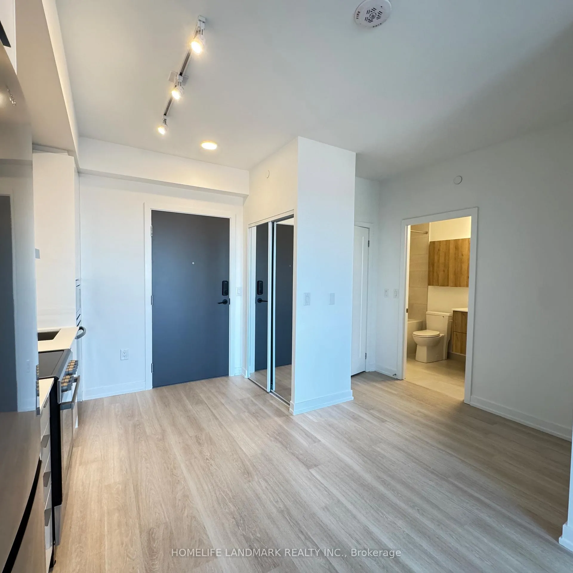 Photo 6 of Unit 607A, 9763 Markham Road, Markham, Greensborough — HOMEH