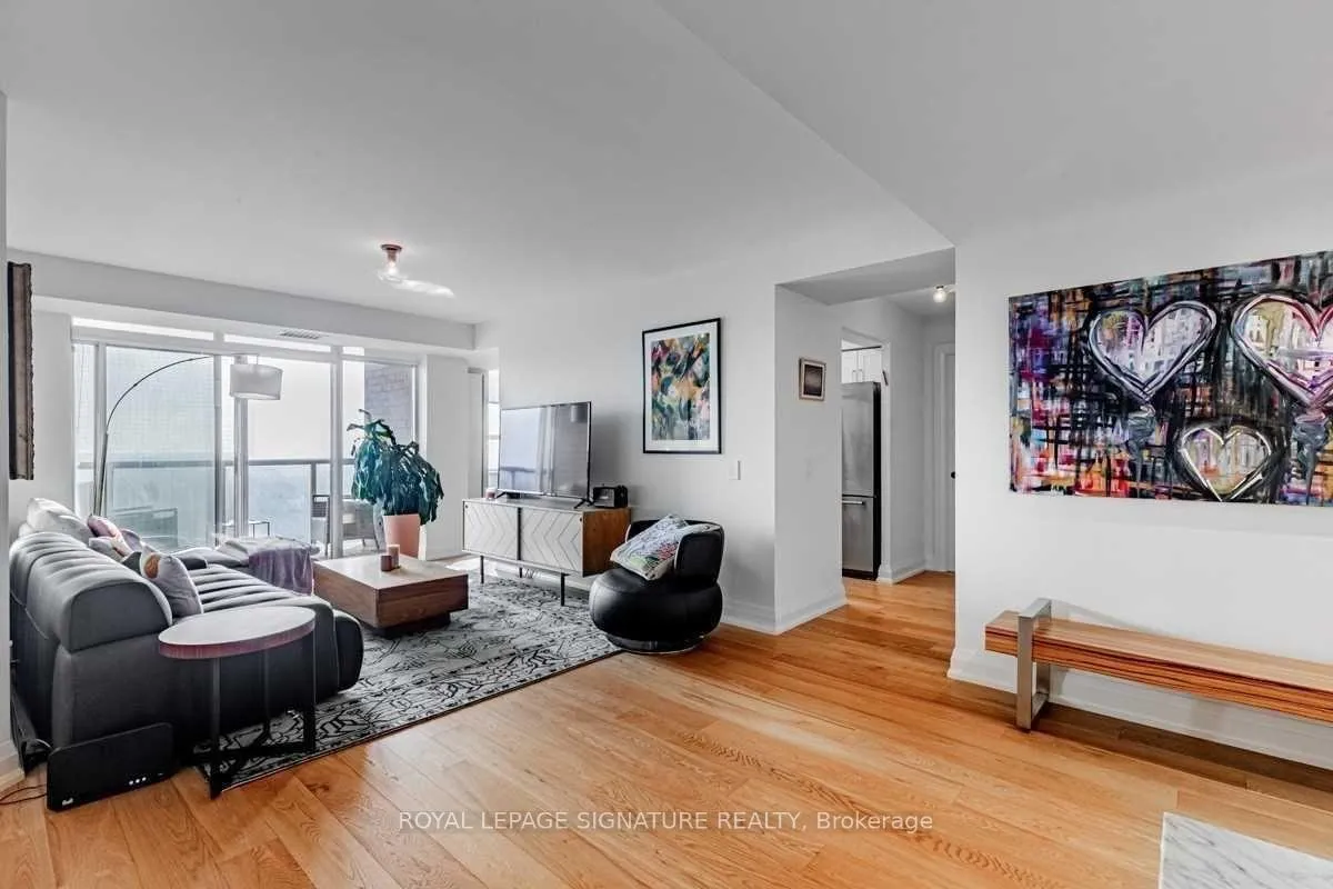 Photo 11 of Unit 1506, 265 Ridley Boulevard, Toronto, Bedford Park-Nortown — HOMEH