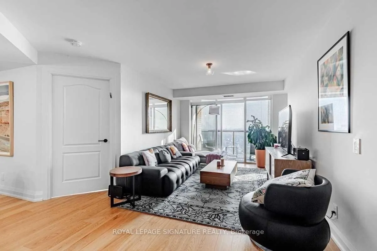 Photo 12 of Unit 1506, 265 Ridley Boulevard, Toronto, Bedford Park-Nortown — HOMEH