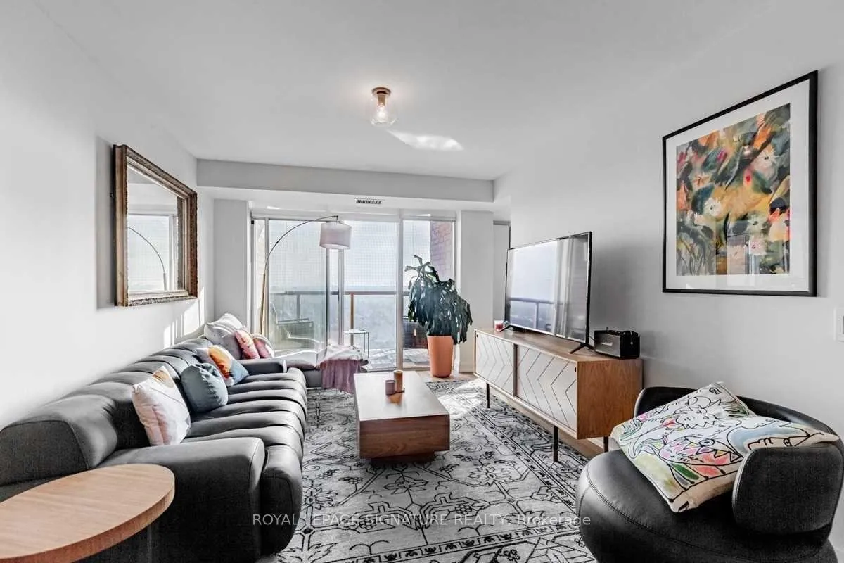 Photo 13 of Unit 1506, 265 Ridley Boulevard, Toronto, Bedford Park-Nortown — HOMEH
