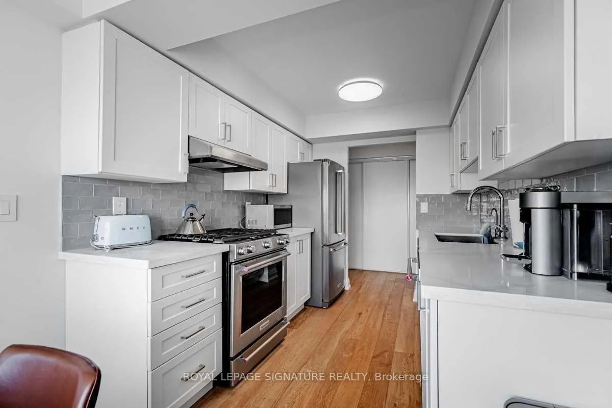 Photo 18 of Unit 1506, 265 Ridley Boulevard, Toronto, Bedford Park-Nortown — HOMEH