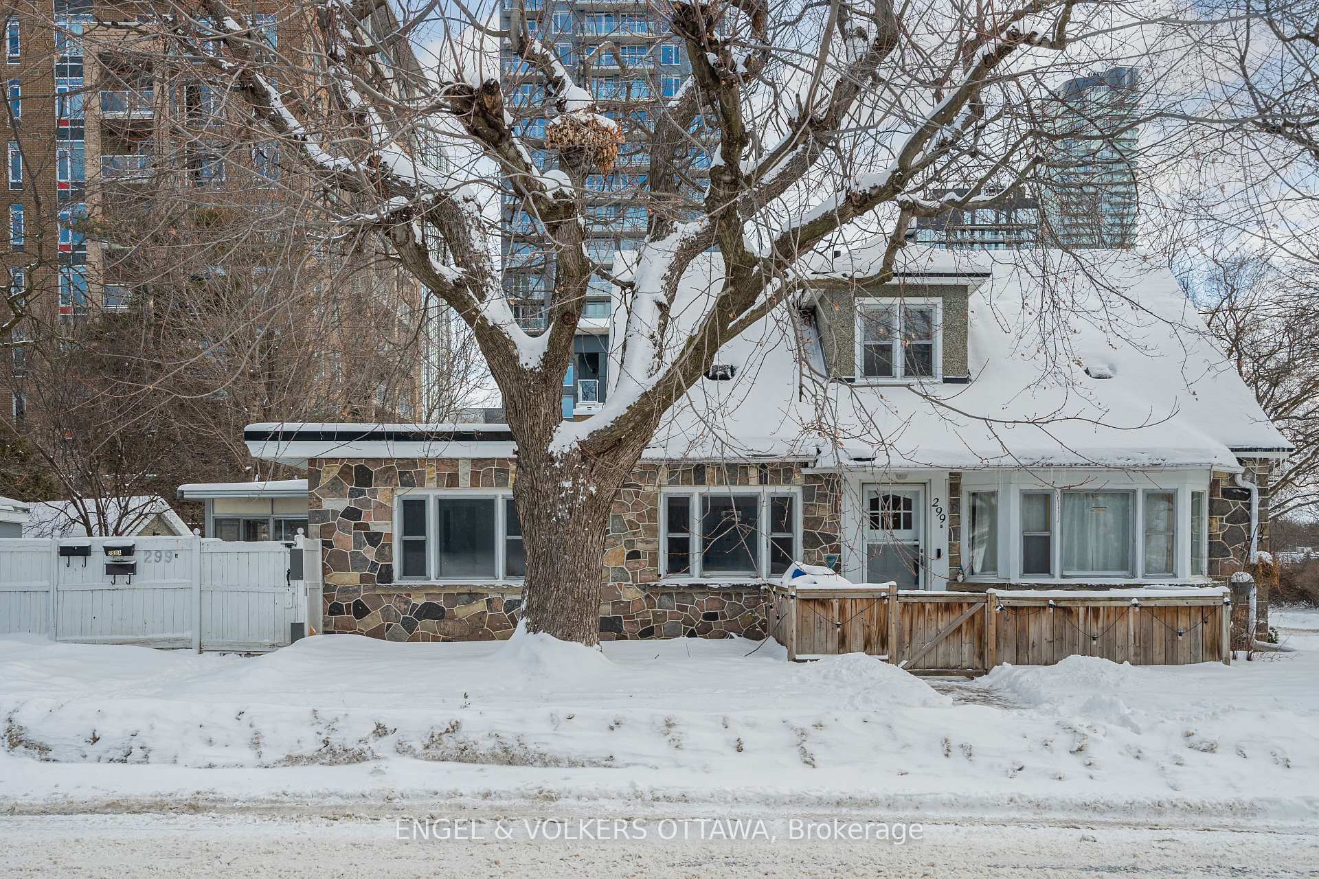 Photo 1 of Unit A, 299 Loretta Avenue, Ottawa, West Centre Town — HOMEH