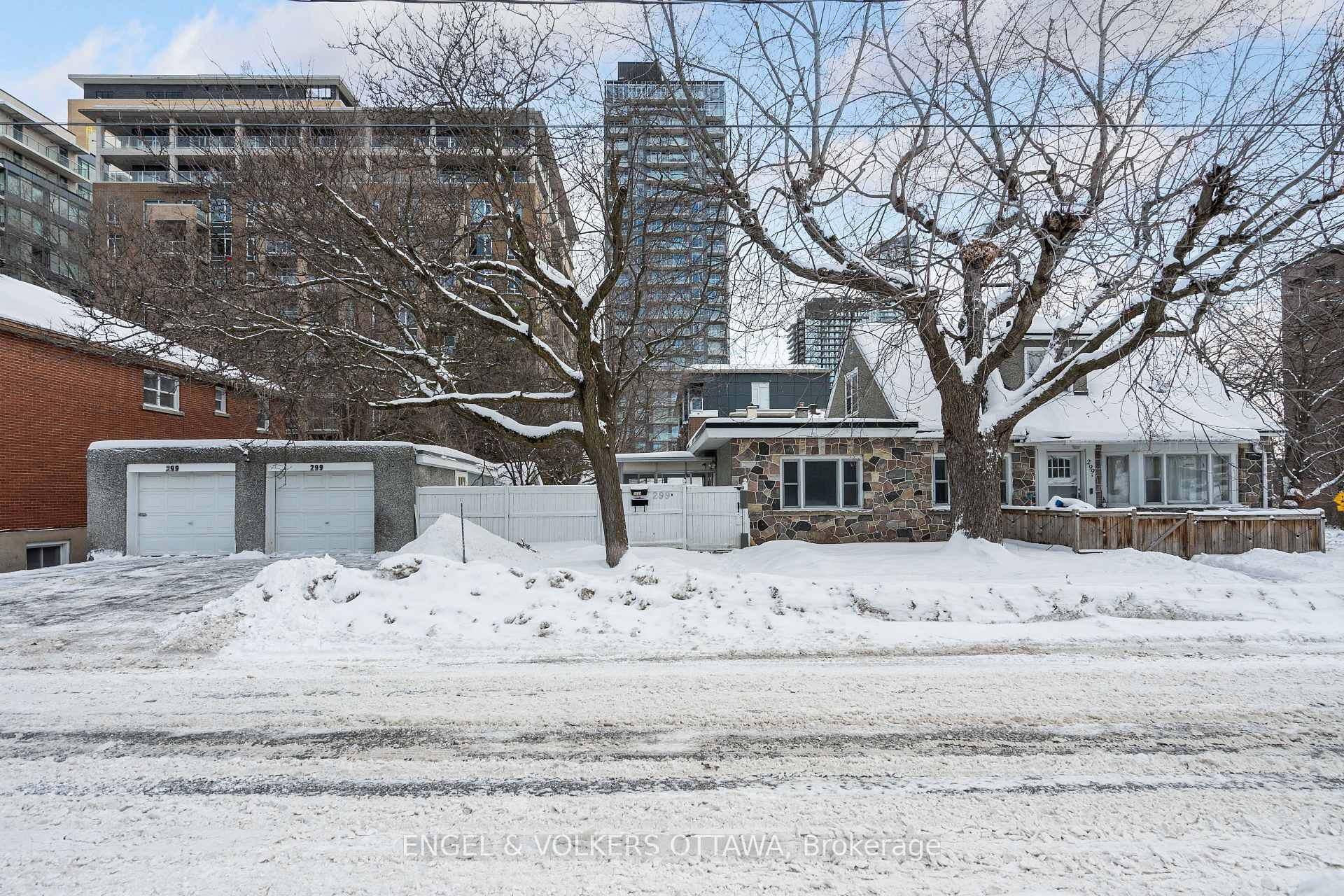 Photo 2 of Unit A, 299 Loretta Avenue, Ottawa, West Centre Town — HOMEH