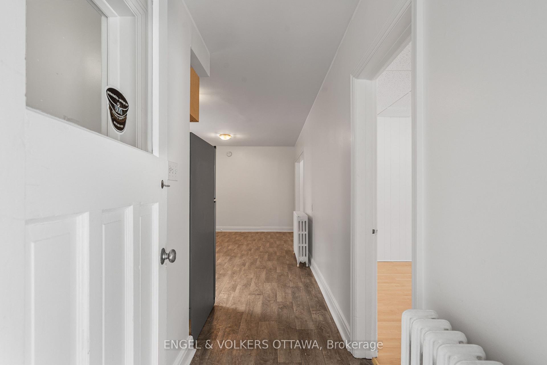 Photo 7 of Unit A, 299 Loretta Avenue, Ottawa, West Centre Town — HOMEH