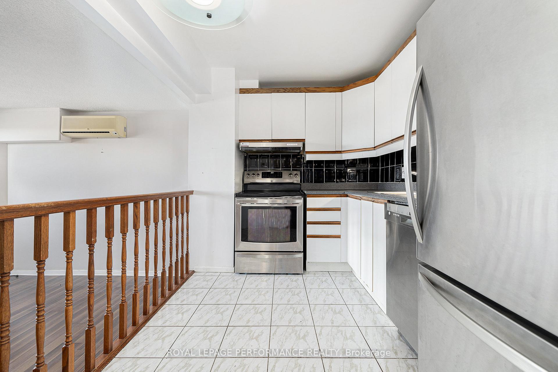 Photo 9 of Unit 2208, 1171 Ambleside Drive, Ottawa, Woodroffe — HOMEH
