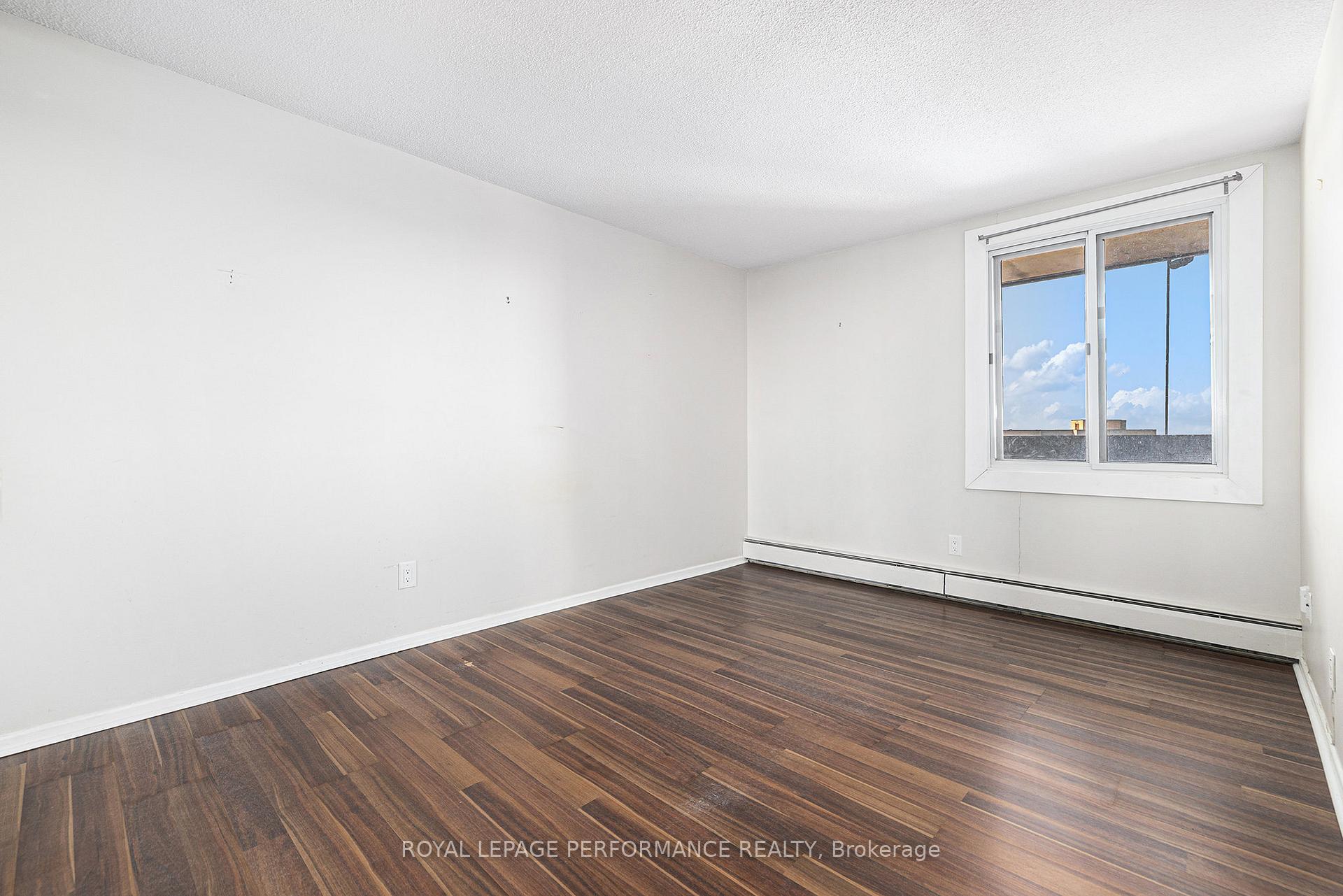 Photo 18 of Unit 2208, 1171 Ambleside Drive, Ottawa, Woodroffe — HOMEH