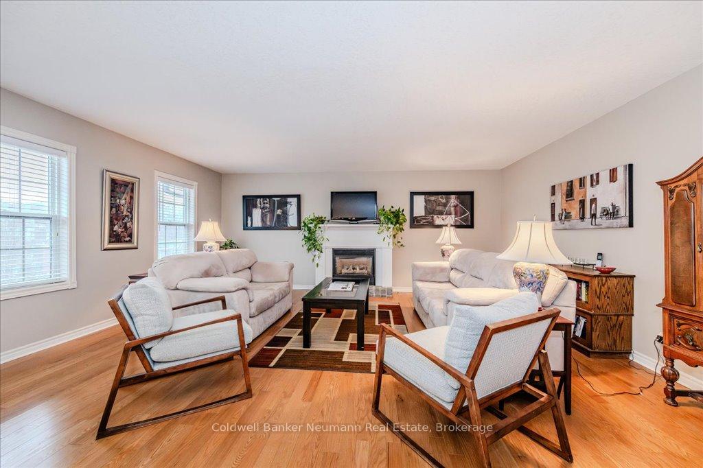 Photo 4 of Unit 7, 83 Neeve Street, Guelph, St. Patrick's Ward — HOMEH