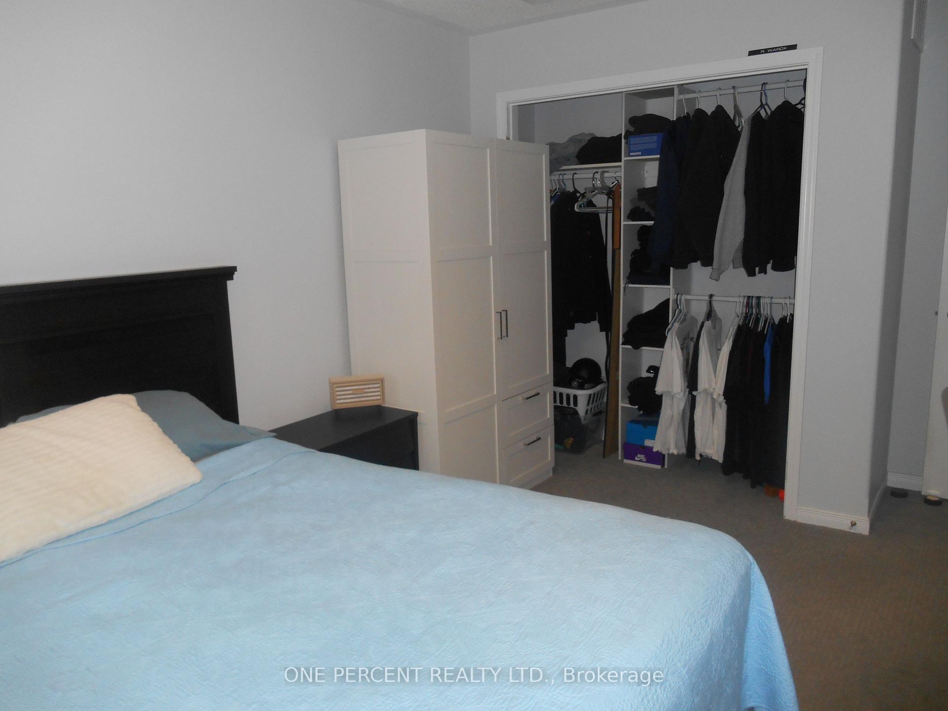 Photo 9 of Unit 3, 318 Little Avenue, Barrie, Painswick North — HOMEH