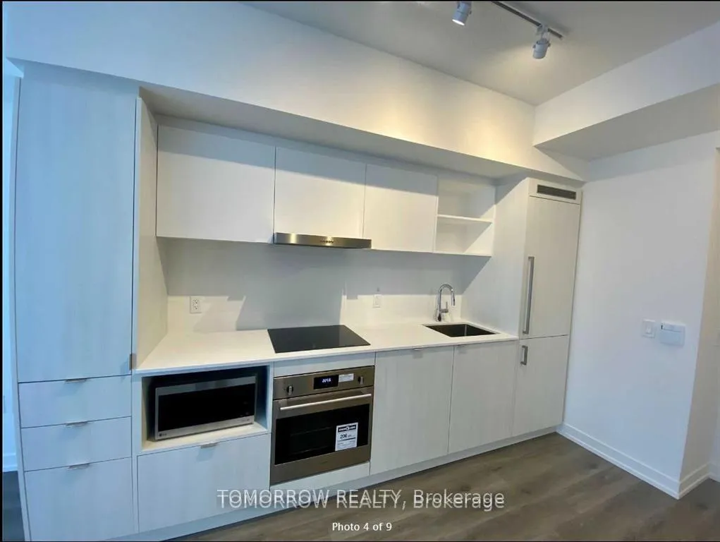 Photo 6 of Unit 3705, 138 Downes Street, Toronto, Waterfront Communities — HOMEH