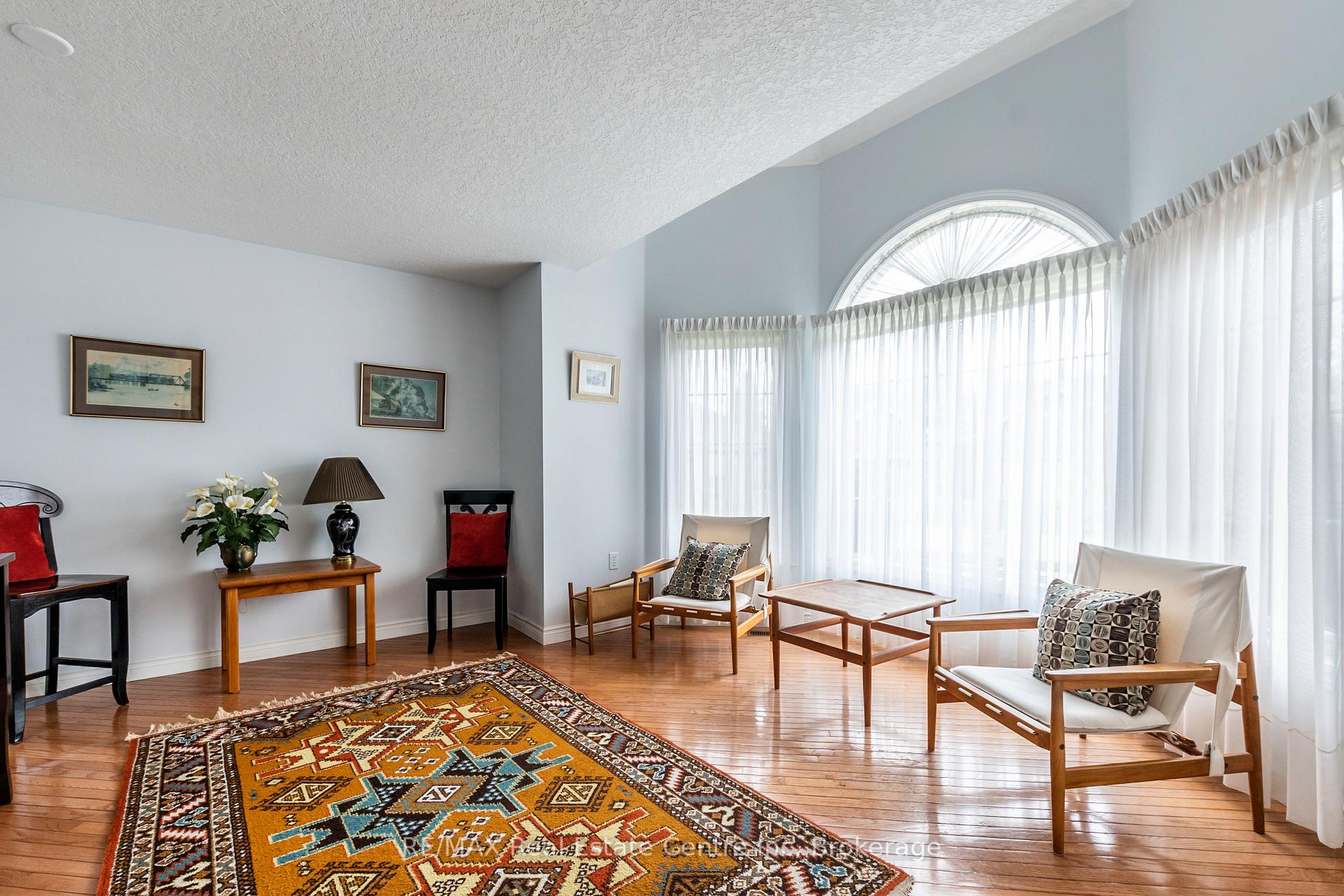 Photo 7 of 82 White Pine Way, Guelph, Village By The Arboretum — HOMEH