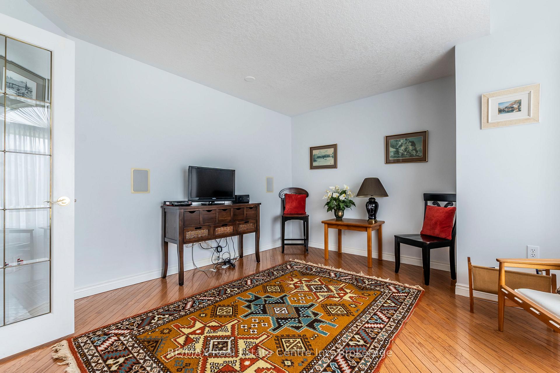 Photo 8 of 82 White Pine Way, Guelph, Village By The Arboretum — HOMEH
