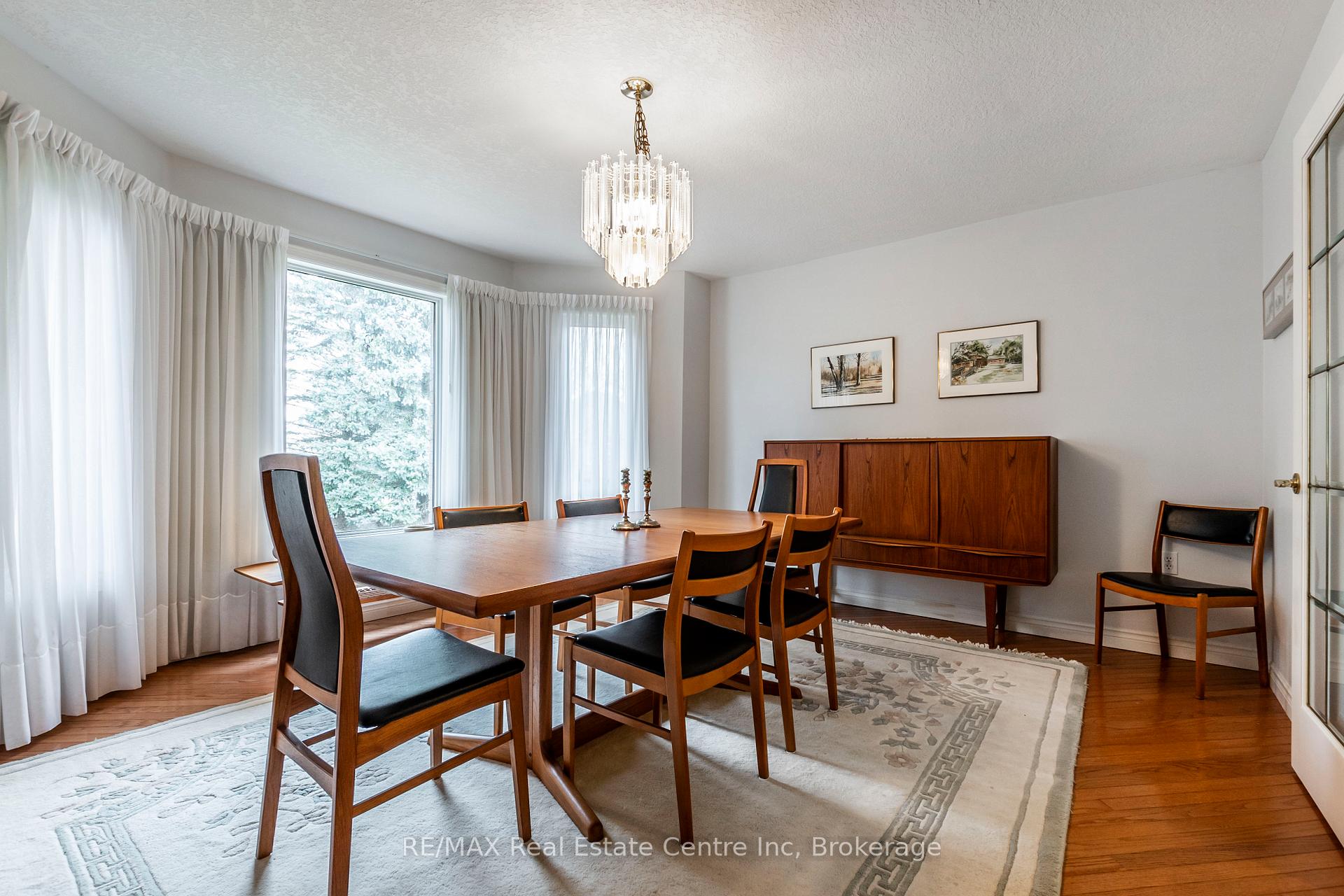 Photo 10 of 82 White Pine Way, Guelph, Village By The Arboretum — HOMEH