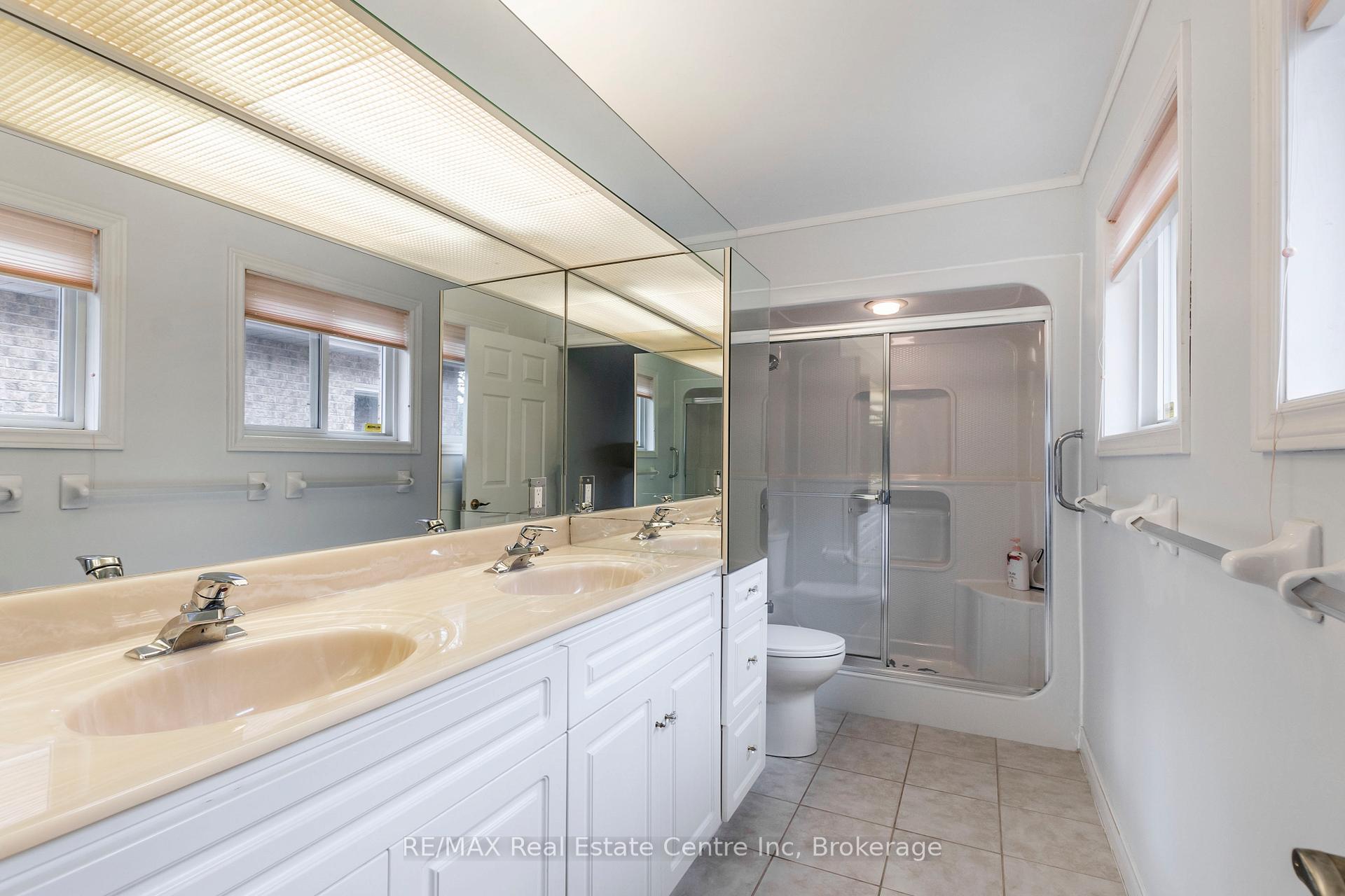 Photo 29 of 82 White Pine Way, Guelph, Village By The Arboretum — HOMEH