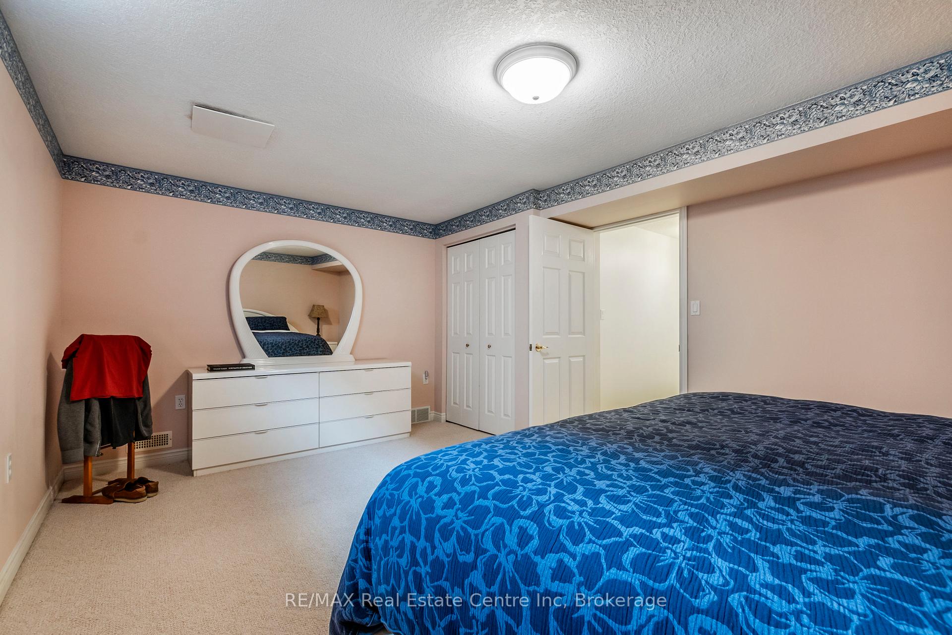 Photo 36 of 82 White Pine Way, Guelph, Village By The Arboretum — HOMEH