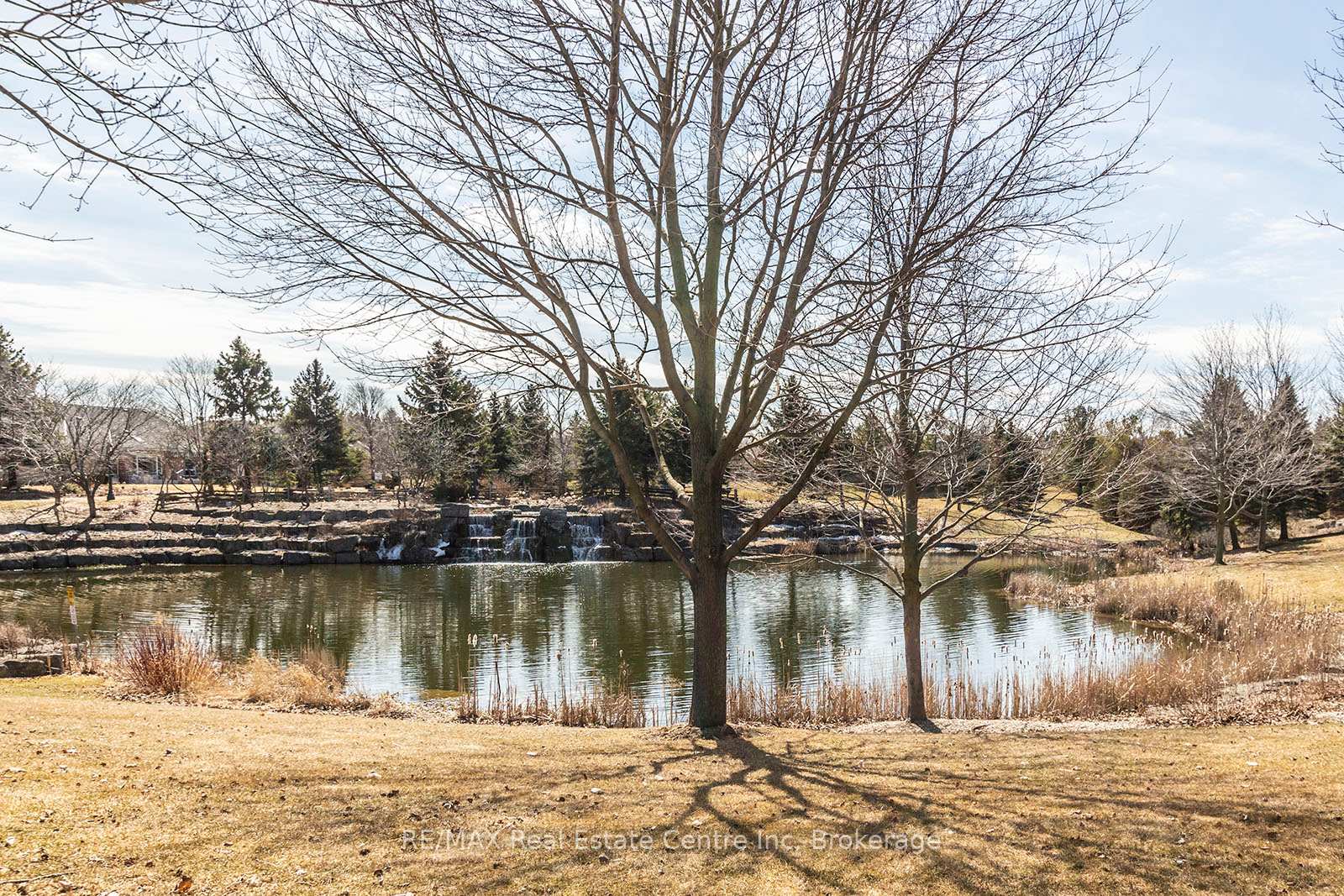 Photo 45 of 82 White Pine Way, Guelph, Village By The Arboretum — HOMEH