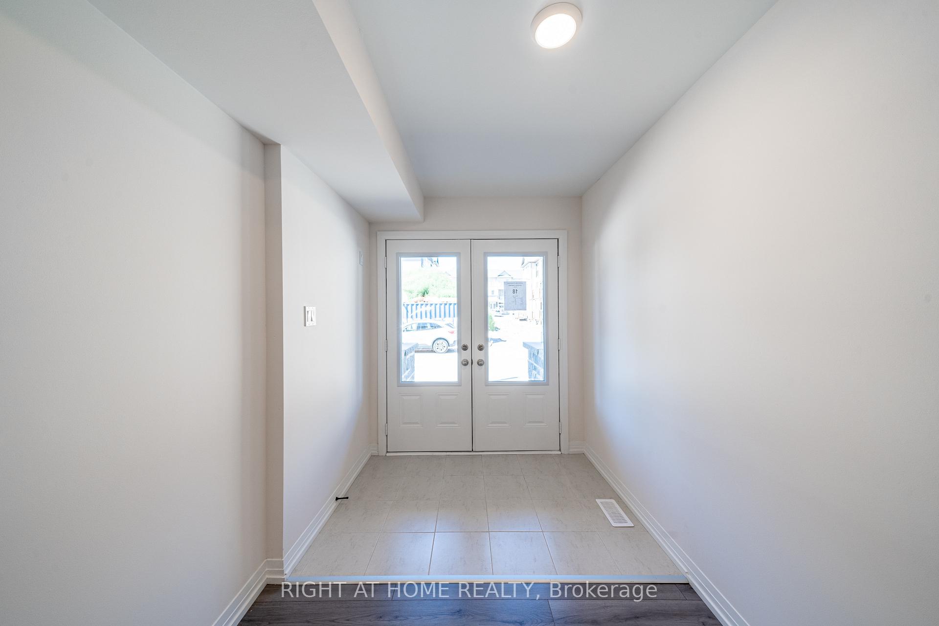 Photo 5 of 71 Bavin Street, Clarington, Bowmanville — HOMEH