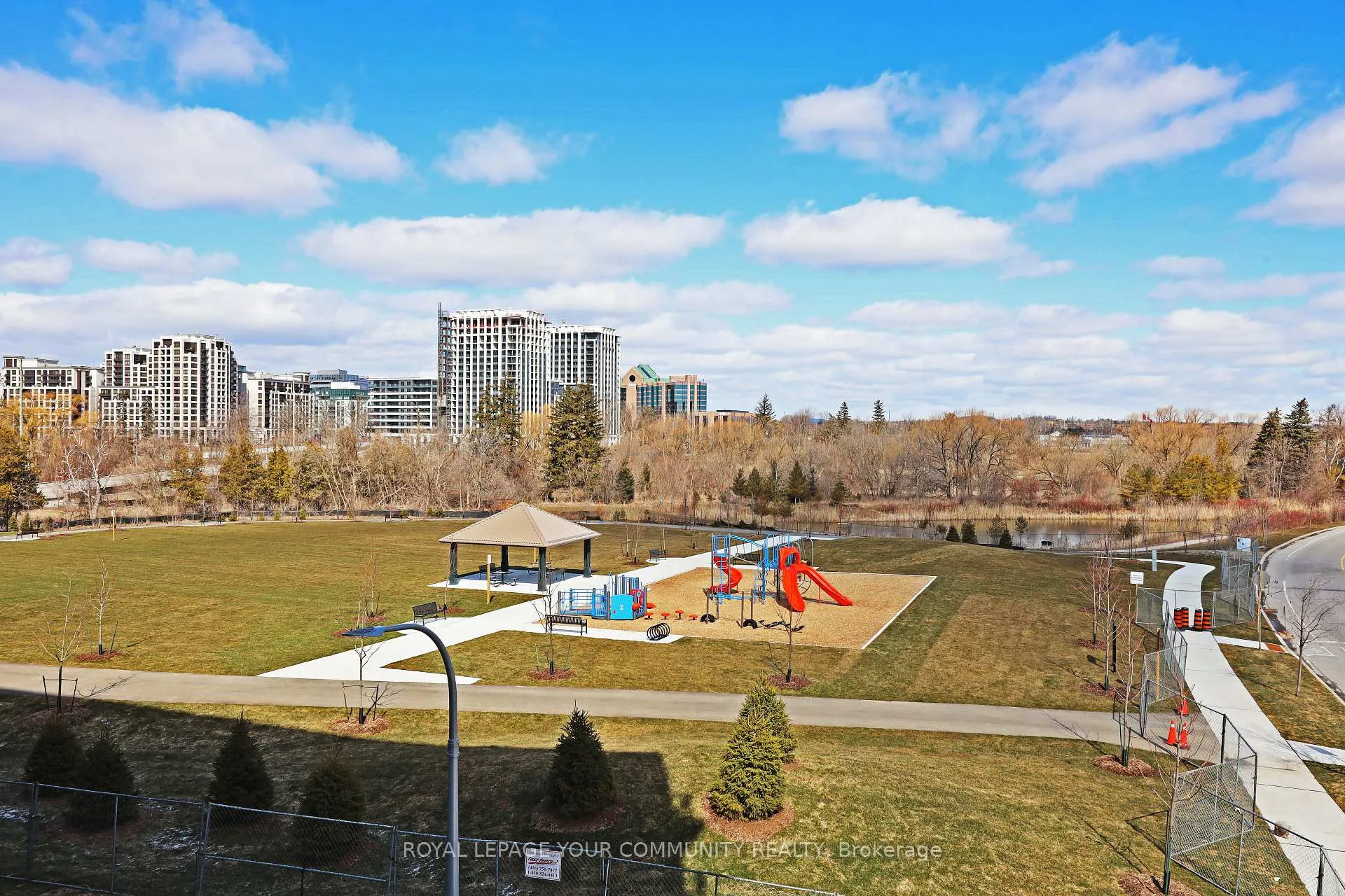 Photo 32 of Unit 305C, 18 Rouge Valley Drive W, Markham, Unionville — HOMEH