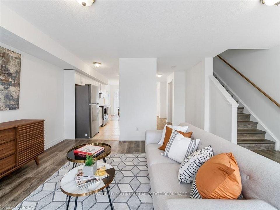 Photo 4 of Unit B, 758 Bleams Road, Kitchener — HOMEH