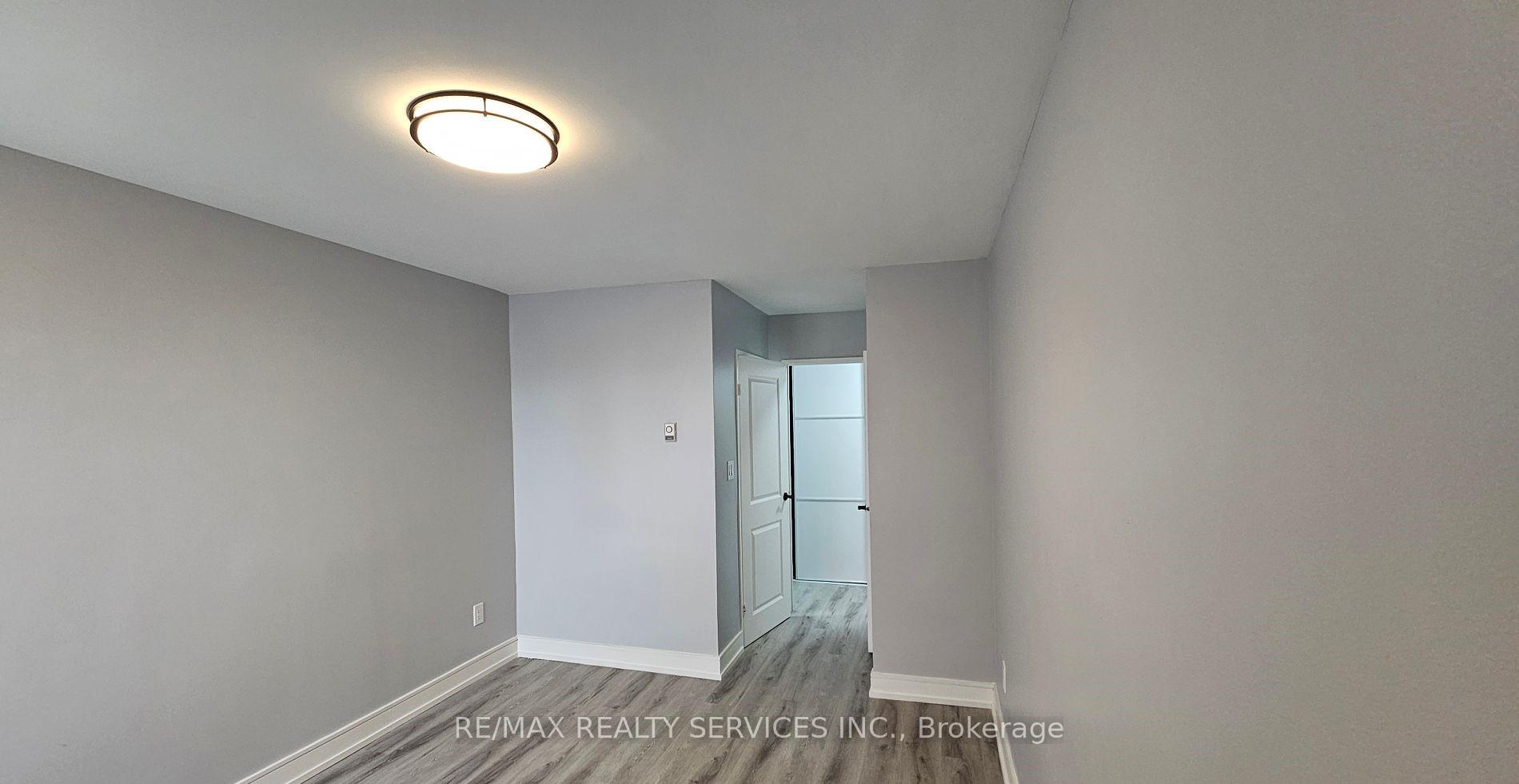 Photo 17 of Unit 207, 1 Massey Square, Toronto, Crescent Town — HOMEH