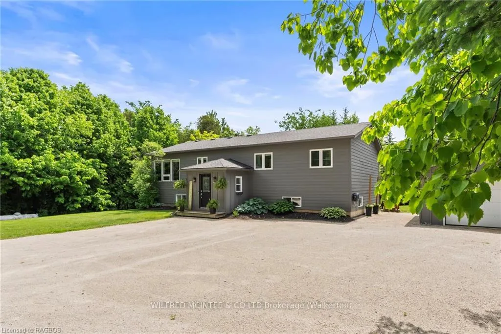 Photo 4 of 582742 9B Side Road, Chatsworth — HOMEH